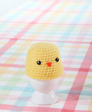 Load image into Gallery viewer, King Cole Springtime Crochet Book 1 - Spring & Easter Decorations