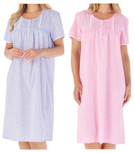 Load image into Gallery viewer, Slenderella Gingham & Flower Design Short Sleeve Cotton Nightie (2 Colours)