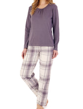 Load image into Gallery viewer, Slenderella Ladies Pyjamas - Plain Top & Checked Bottoms (2 Colours)