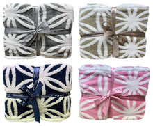 Load image into Gallery viewer, Velosso Tufted Soft & Cosy Sherpa Fleece Orbit Throw 150cm x 200cm (4 Colours)