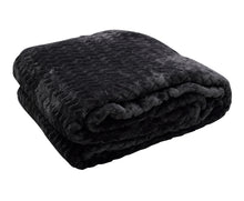 Load image into Gallery viewer, Velosso Moda Soft Chevron Fleece Blanket (5 Colours)