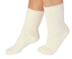 https://images.esellerpro.com/2278/I/226/511/BS184-slenderella-ladies-fluffy-bed-socks-cream.jpg