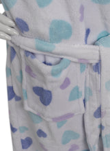 Load image into Gallery viewer, https://images.esellerpro.com/2278/I/936/38/HC05301-slenderella-heart-robe-white-3.JPG