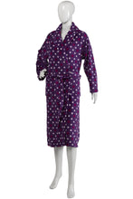 Load image into Gallery viewer, https://images.esellerpro.com/2278/I/933/62/HC06312-star-print-robe-purple.jpg
