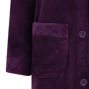 https://images.esellerpro.com/2278/I/182/469/HC4301-slenderella-ladies-button-up-robe-dressing-gown-house-coat-plum-close-up-2.jpg