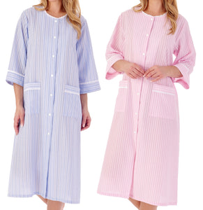 Slenderella Ladies Seersucker Stripe Robe with Easy Fasten Poppers (2 Colours)