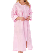 Load image into Gallery viewer, Slenderella Ladies Seersucker Stripe Robe with Zip Front (2 Colours)