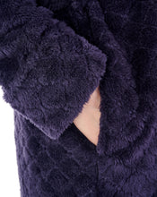 Load image into Gallery viewer, Slenderella Ladies Diamond Flannel Fleece Dressing Gown (2 Colours)