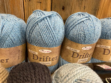 Load image into Gallery viewer, King Cole Chunky &amp; Super Chunky Mixed Destash 1KG Bundle