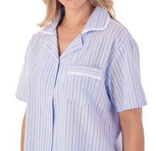 Load image into Gallery viewer, Slenderella Ladies Seersucker Stripe Classic Tailored Pyjamas (2 Colours)