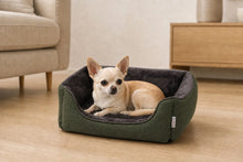 Load image into Gallery viewer, Gor Pets Ultima Fabric &amp; Faux Fur Square Bed (8 Colours)