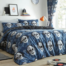 Load image into Gallery viewer, Pixel Skulls Double Duvet Set