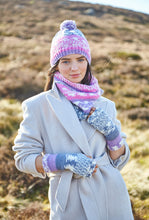 Load image into Gallery viewer, King Cole Chunky Knitting Pattern - Ladies Accessories (5908)