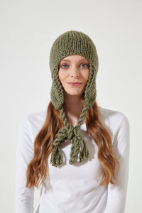 King Cole Super Chunky Knitting Pattern – Ladies Hats (6070)