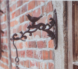 https://images.esellerpro.com/2278/I/175/640/BR21-cast-iron-bird-hanging-basket-hook-on-wall.jpg