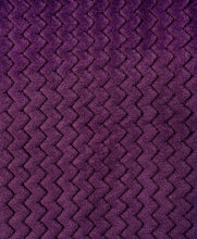 Load image into Gallery viewer, https://images.esellerpro.com/2278/I/223/311/HC02318-slenderella-ladies-zig-zag-wrap-robe-purple-2.jpg