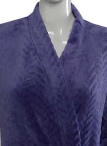 https://images.esellerpro.com/2278/I/933/98/HC05305-slenderella-ladies-shaved-wave-robe-indigo-close-up-1.JPG