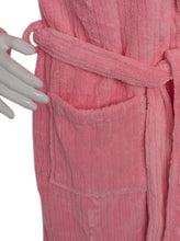 Load image into Gallery viewer, https://images.esellerpro.com/2278/I/937/10/HC06329-slenderella-ladies-ribbed-dressing-gown-pink-close-up-2.jpg