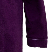Load image into Gallery viewer, https://images.esellerpro.com/2278/I/164/991/HC2326-slenderella-ladies-boucle-fleece-button-dressing-gown-plum-close-up-2.jpg