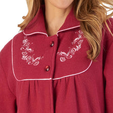 Load image into Gallery viewer, https://images.esellerpro.com/2278/I/164/991/HC2326-slenderella-ladies-boucle-fleece-button-dressing-gown-raspberry-close-up-1.jpg