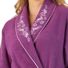 Load image into Gallery viewer, https://images.esellerpro.com/2278/I/165/181/HC2328-slenderella-boucle-fleece-wrap-dressing-gown-plum-close-up-1.jpg