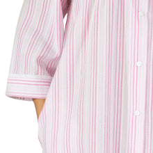 Load image into Gallery viewer, Slenderella Ladies Seersucker Stripe Robe with Easy Fasten Poppers pink - UK 10/12