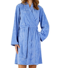 Load image into Gallery viewer, https://images.esellerpro.com/2278/I/217/064/HC3305-slenderella-embossed-floral-wrap-robe-blue.jpg