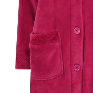 https://images.esellerpro.com/2278/I/182/469/HC4301-slenderella-ladies-button-up-robe-dressing-gown-house-coat-raspberry-close-up-2.jpg