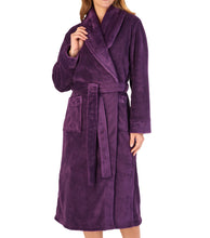 Load image into Gallery viewer, https://images.esellerpro.com/2278/I/182/714/HC4302-slenderella-ladies-shawl-collar-robe-dressing-gown-house-coat-plum.jpg