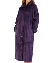 Load image into Gallery viewer, https://images.esellerpro.com/2278/I/183/994/HC4336-slenderella-ladies-faux-fur-collar-button-up-robe-housecoat-dressing-gown-purple.jpg