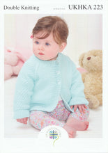 Load image into Gallery viewer, UKHKA 223 Double Knit Knitting Pattern - Baby Bolero Cardigan Hat &amp; Bootees