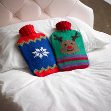 Load image into Gallery viewer, https://images.esellerpro.com/2278/I/107/088/king-cole-christmas-knits-book-1-image-3.jpg