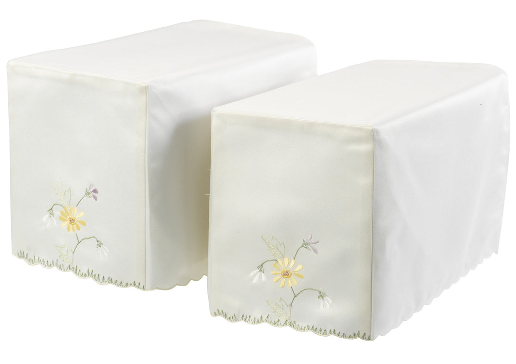 Arm Caps with Flower Garden Pattern & Scalloped Trim (Cream)