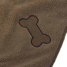 Load image into Gallery viewer, https://images.esellerpro.com/2278/I/138/839/petface-tweed-check-sherpa-fleece-comforter-pet-dog-blanket-brown-close-up.jpg