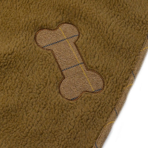 https://images.esellerpro.com/2278/I/138/839/petface-tweed-check-sherpa-fleece-comforter-pet-dog-blanket-tan-close-up.jpg